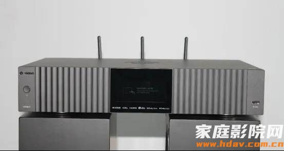 好饭不怕晚！芝杜8K新旗舰播放机UHD8000拆机试用(图3)