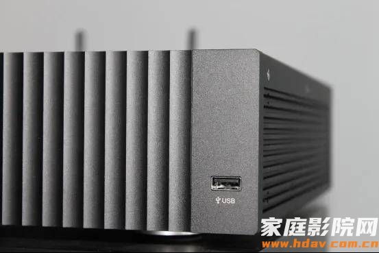 好饭不怕晚！芝杜8K新旗舰播放机UHD8000拆机试用(图6)