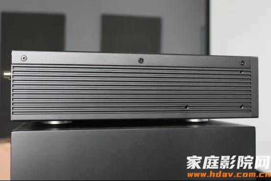 好饭不怕晚！芝杜8K新旗舰播放机UHD8000拆机试用(图18)