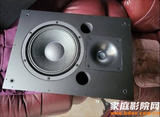 专业音箱技术下放，家用效果如何？Divocal RW8家庭影院音箱试用评测(图8)