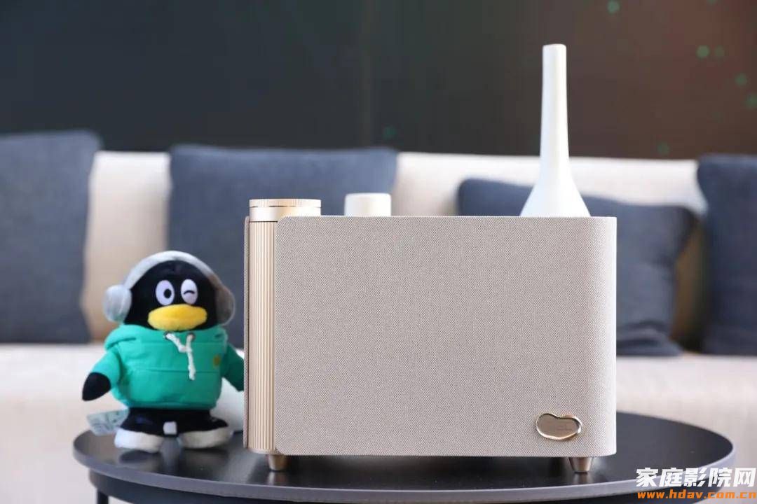 重磅官宣:杰科携两款Wi-Fi音箱新品惊艳亮相QQ音乐臻品音质大赏! (图6) 重磅官宣:杰科携两款Wi-Fi音箱新品惊艳亮相QQ音乐臻品音质大赏! (图6)