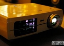 强者的反击 爱普生入门1080p投影评测