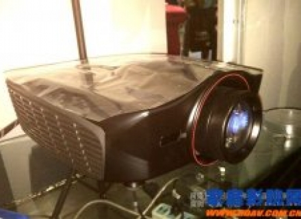 奥图码发布LED家庭影院投影机HD92/HD93